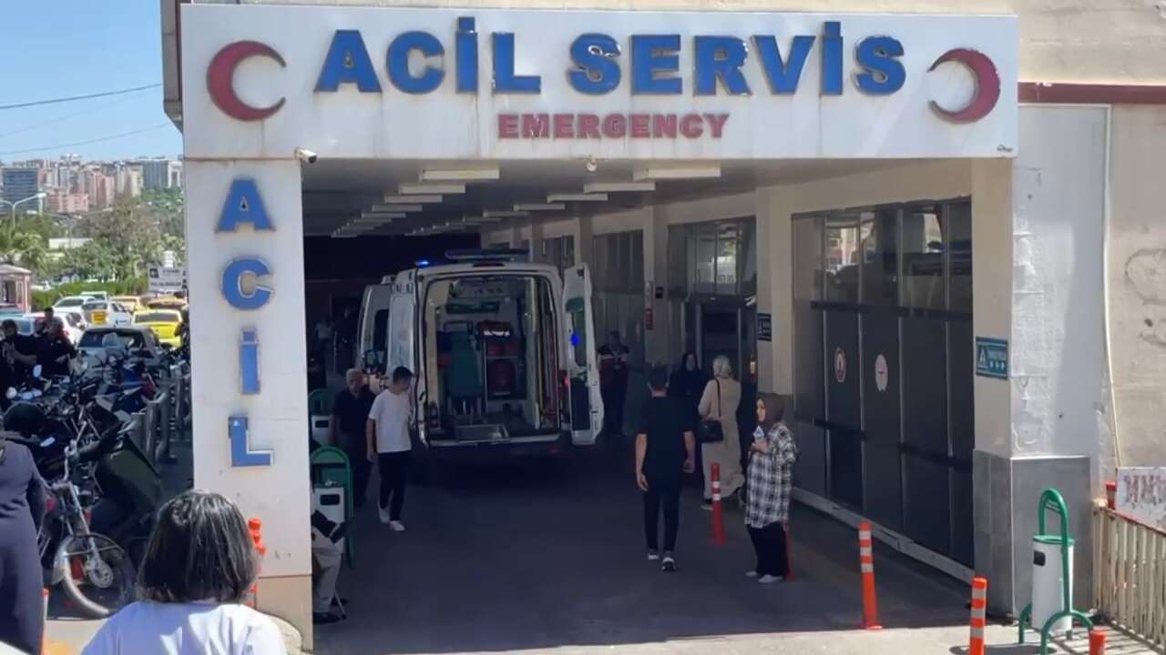 Boşanma aşamasındaki kocası durakta vurmuştu! Emine Dişçi’den acı haber geldi 11